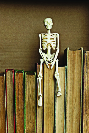 skeleton_books