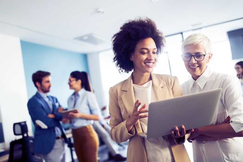 employees sharing ideas