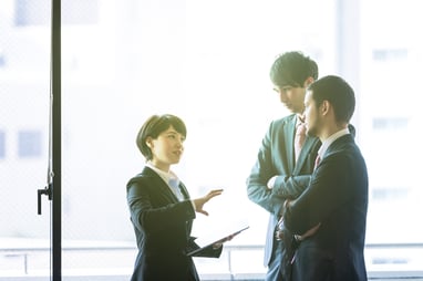 employees having a discussion