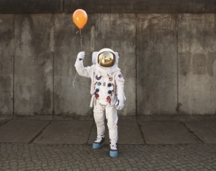 astronaut-balloon-896931-edited.jpg